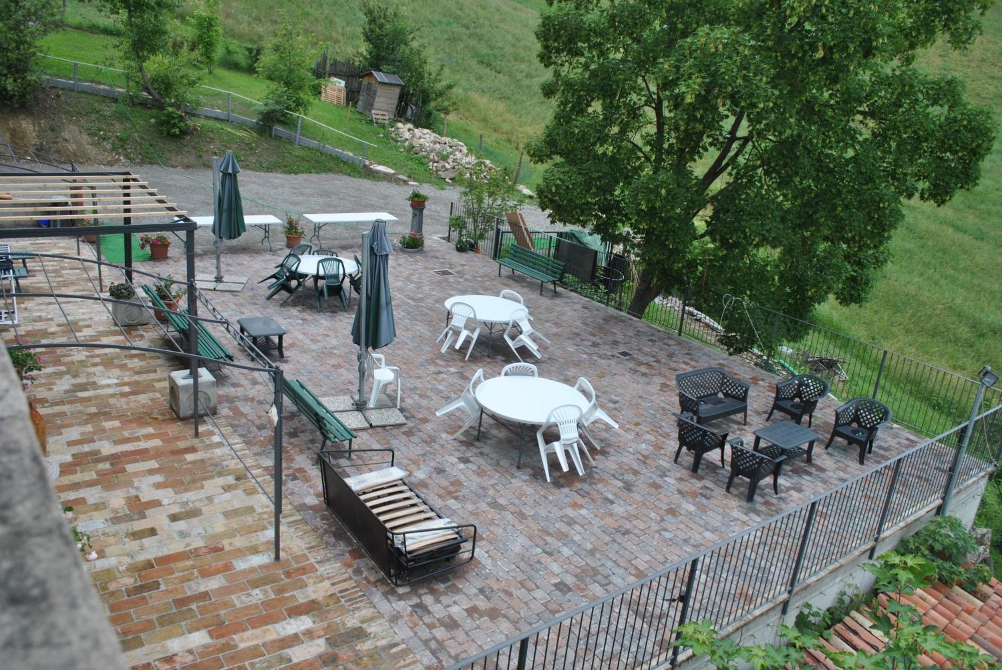 Agriturismo Petrarosa Neviano degli Arduini 外观 照片