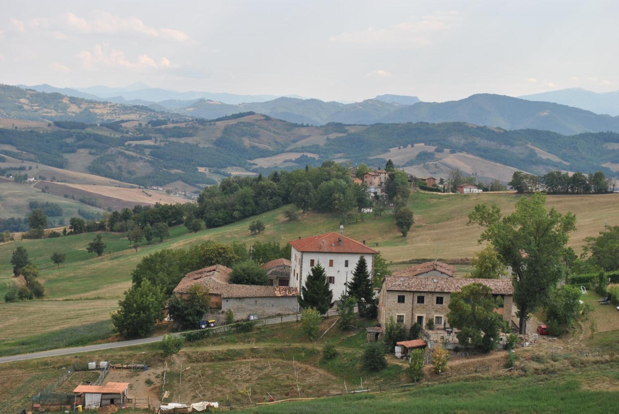 Agriturismo Petrarosa Neviano degli Arduini 外观 照片