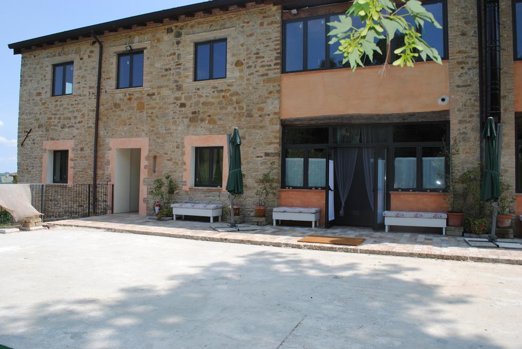 Agriturismo Petrarosa Neviano degli Arduini 外观 照片